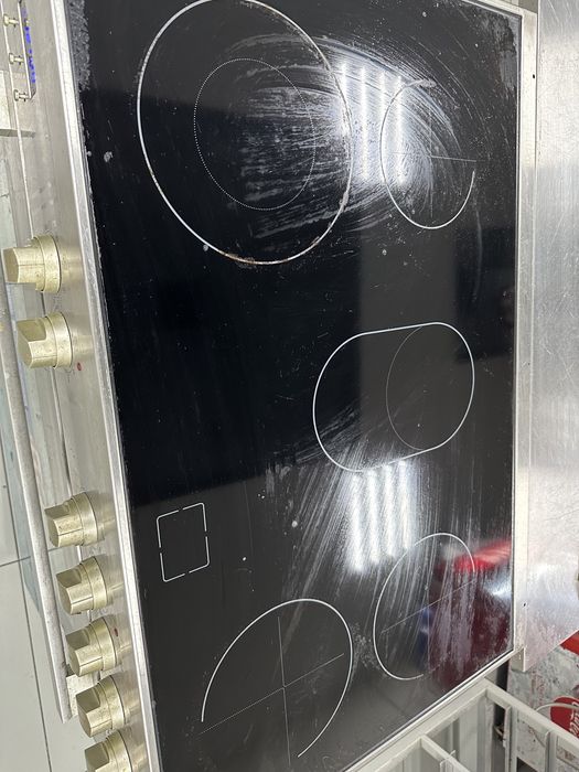 Продам электроплиту