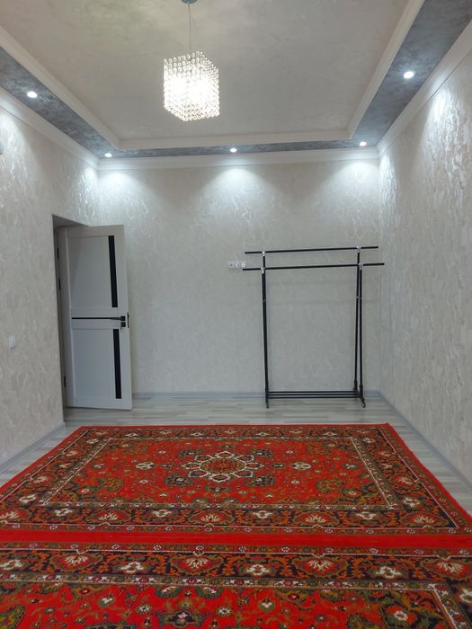 Квартира бор 2 хонали, 2чи этаж. Барча шароитларга эга