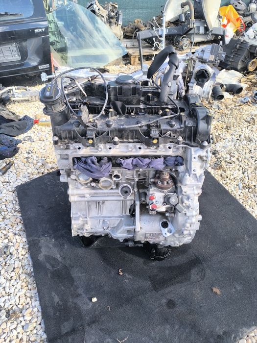 Двигател Mercedes OM 654 W177