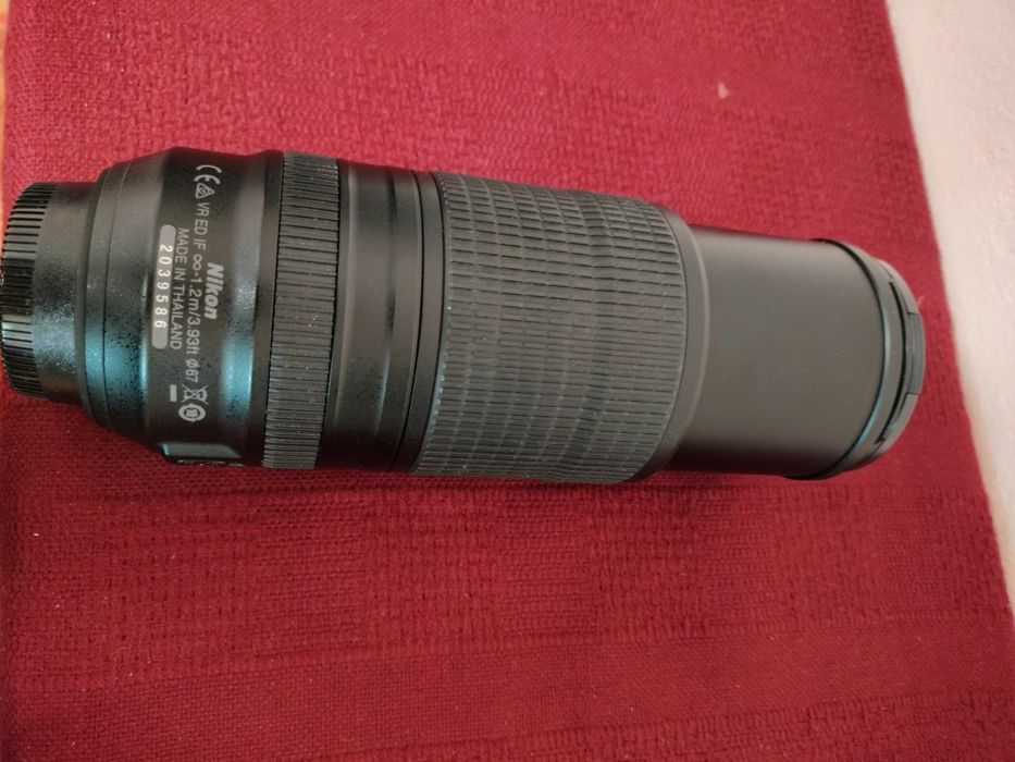 Nikon AF-P 70-300 4.5-  5.6 VR  FX