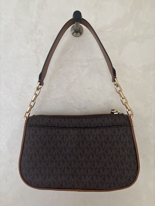 Michael Kors Jet Set Charm