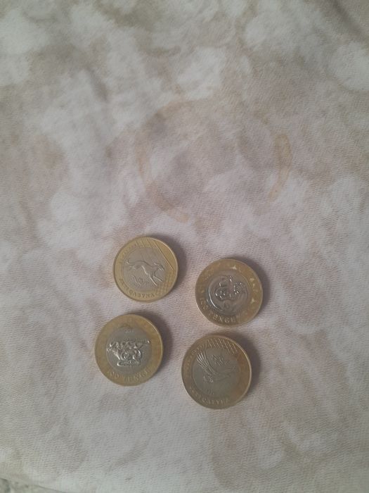 Монеты продам обращаться