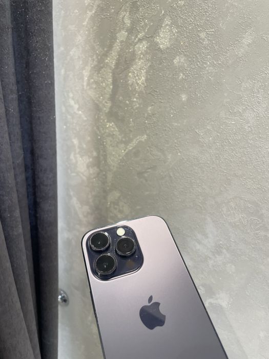 Iphone 14 pro         .