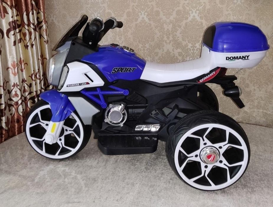 Стульчик для кормления!