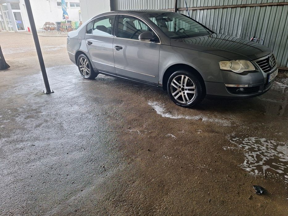 Volkswagen Passat B6 2.0 TDI 4 MOTION /2007 Preț 3650 Euro Negociabil