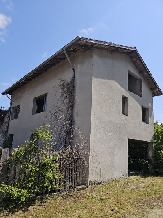 Продава се Къща в Никопол - 120 кв.м за 128 €/кв.м - Снимка #4