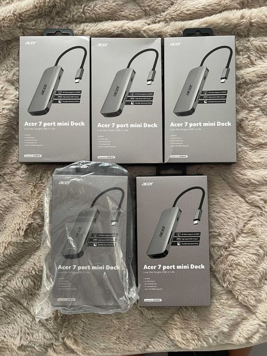 Docking station mini - 7in1 Acer , noi, sigilate - pret magazin 270lei