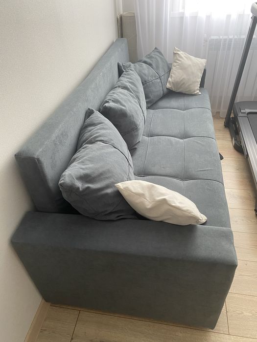 Продам диван недорого