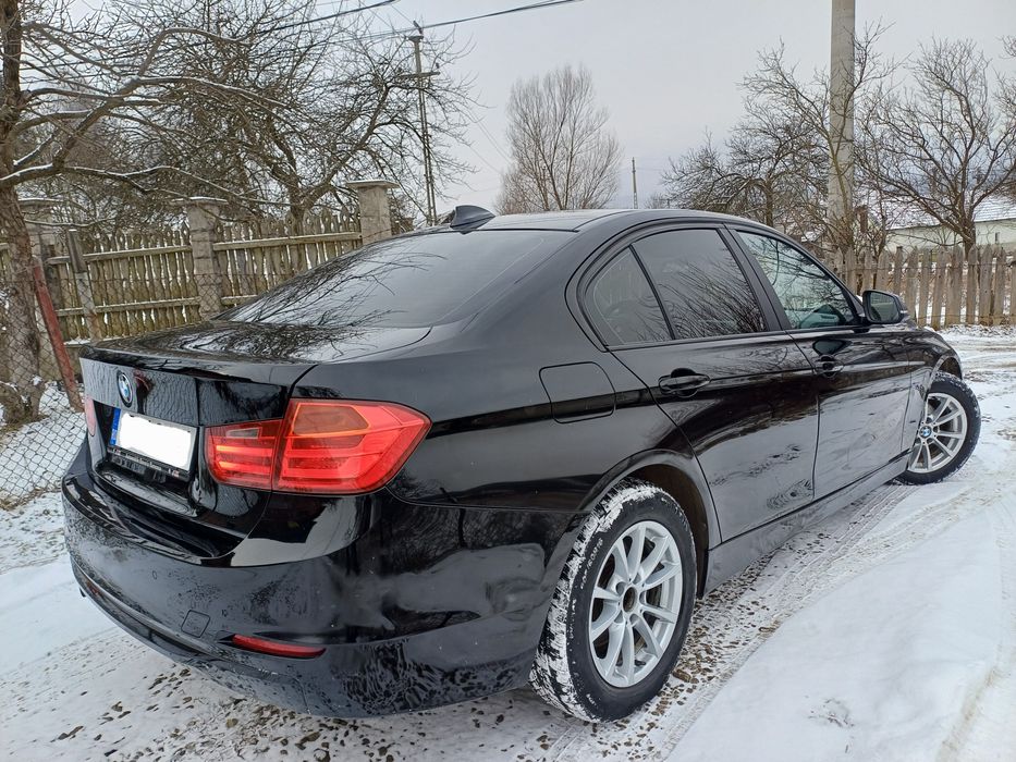 Bmw 318 d - 2014 - piele - bi xenon- automat