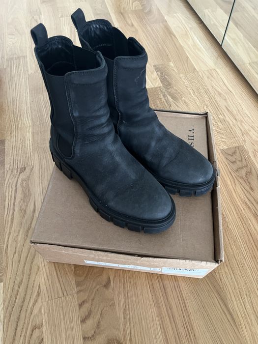 Ghete Dasha masura 37 piele