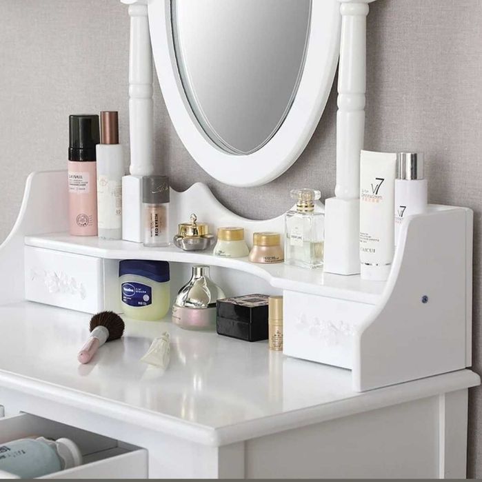 Vând mobila pentru gătit mireasa nouă