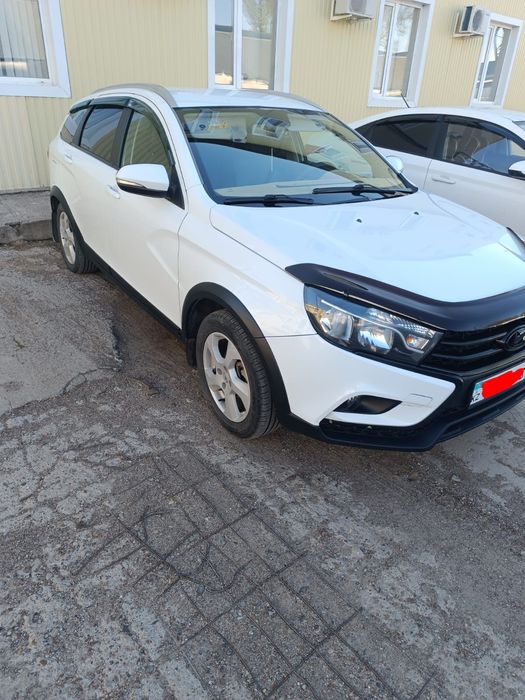 Продам весту кросс