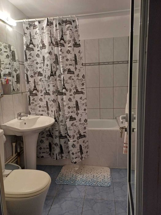 Apartament cu 2 camere de vanzare!