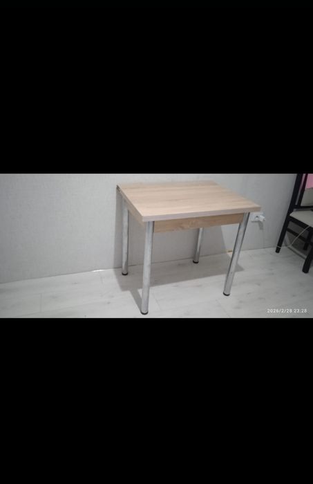 Кухонный стол. Раскладной