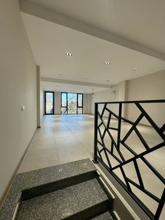 Продается Нежилое Здание Офис Саракулка 232 Квадрат