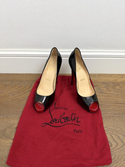 Классические оригинальные черные туфли Louboutin