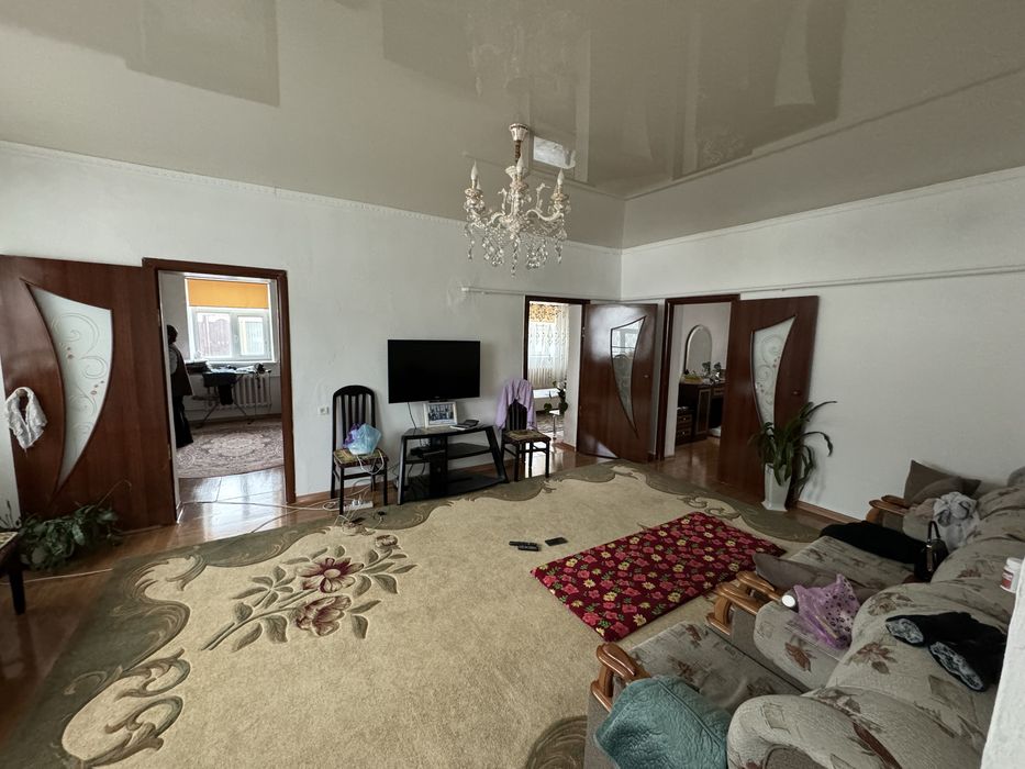 Мини юбкадағы жаңа порно