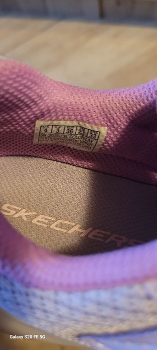 Adidasi Skechers marimea 36