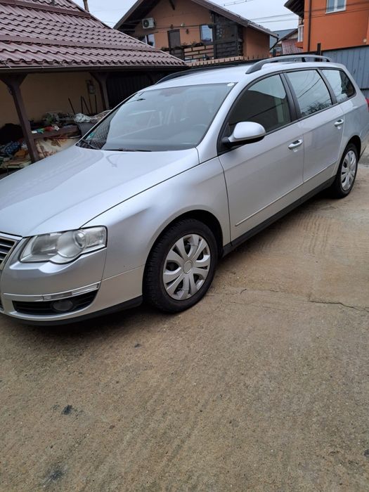 Vând Passat B6 Blue Motion 1.9 TDI