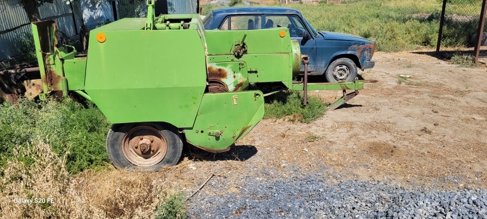 Дана Прессподборщик