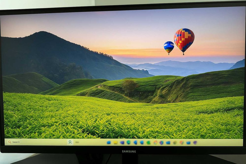 High-Performance PC – Intel i5, RTX 3060 Ti, 32GB RAM