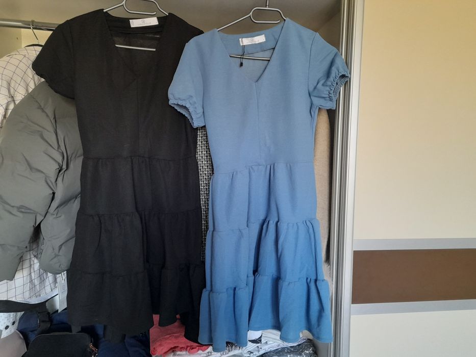 Рокля  синя и черна 2 броя за 30 лв