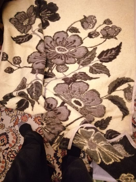 Продам покрыввло