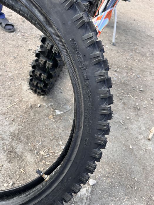 Продам резину новая