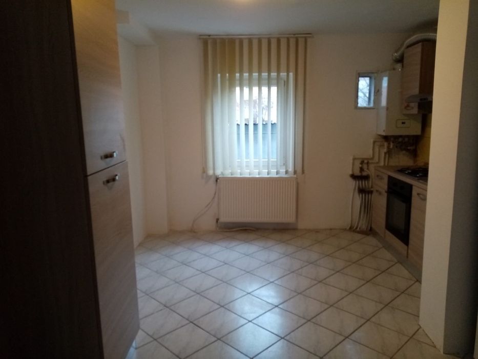 Apartament  70 de metri patrati  zona expo