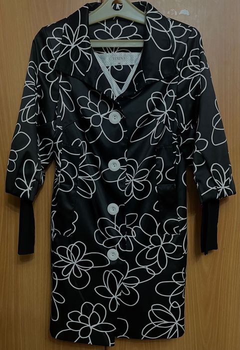 Шикарное пальто продам б/у