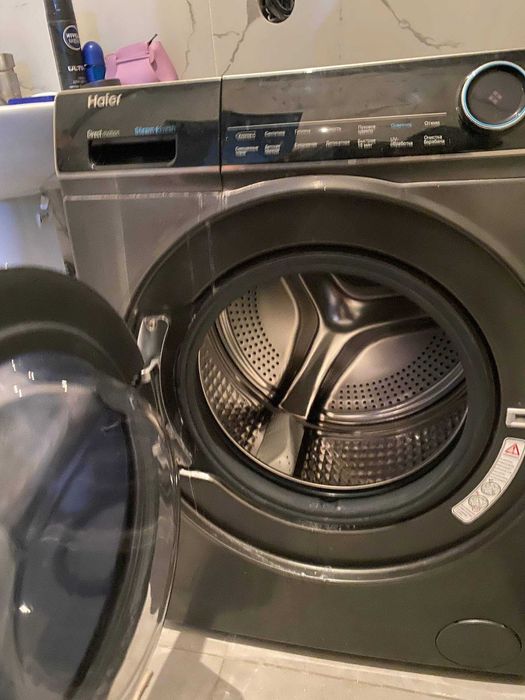 Продам стиральную машину Haier