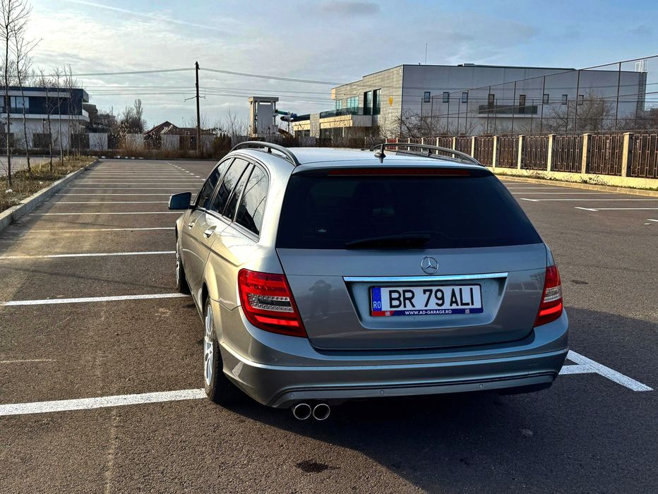 Mercedes-Benz C Class 2011