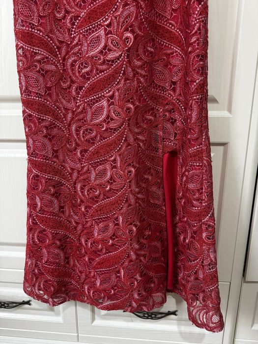 Платья  продам б/у