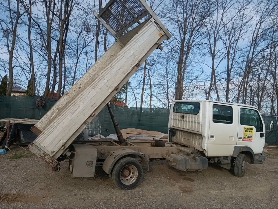 Nissan Cabstar cu Bena Basculantă – Cabină Dublă