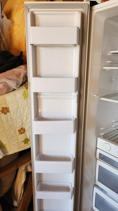 Продам срочно холодильник