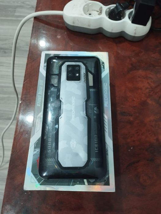 Red magic 7s pro 18/512