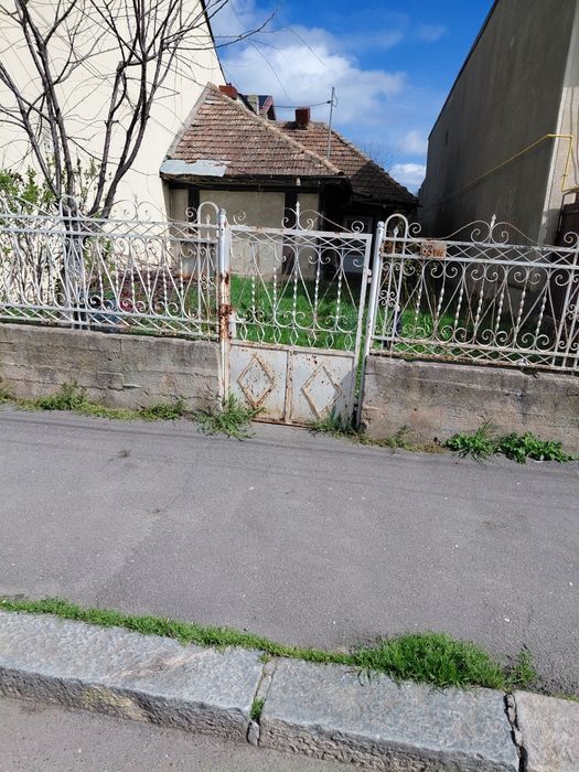 Casa si teren centru vechi  Calarasi