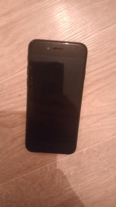 Продам Айфон 7 цена 35 или обмен