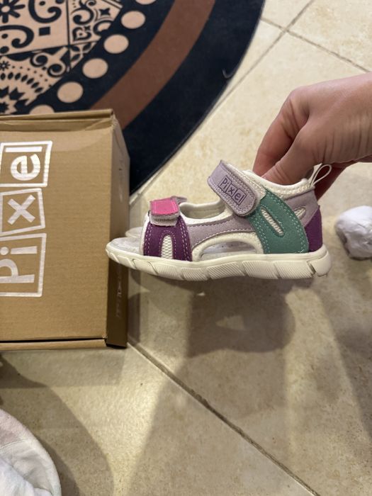 Сандалики для девочки