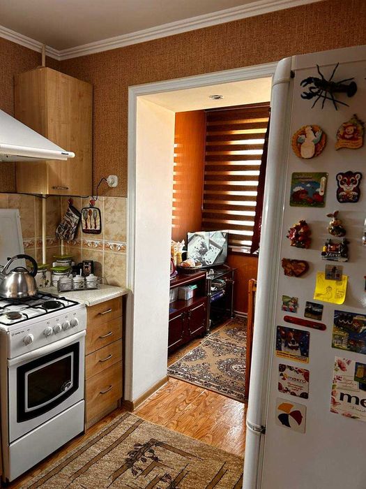 СРОЧНО Продаю 3/4/5 г. Чирчик, ориентир 2-я школа.