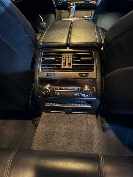 Продам BMW M5 F10