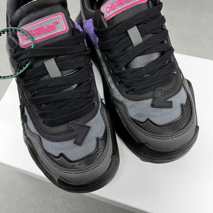 Adidasi Off White ODSY 1000