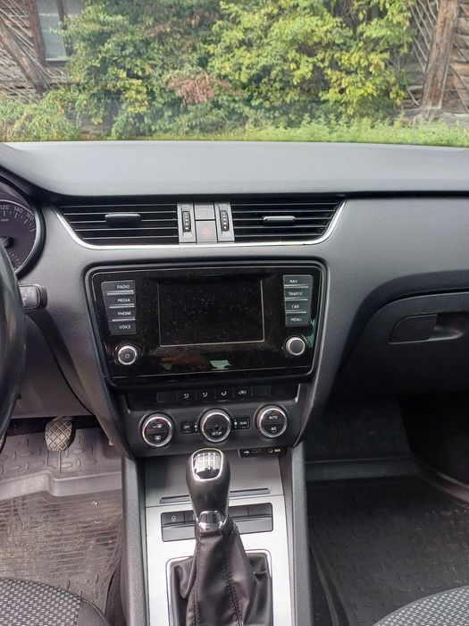 SKODA Octavia 2014 — imagine 4