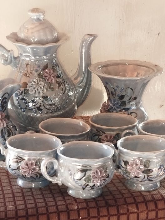 Фарфоровый сервиз