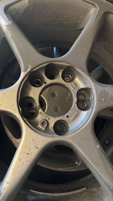 Продам резину на 17 с дисками