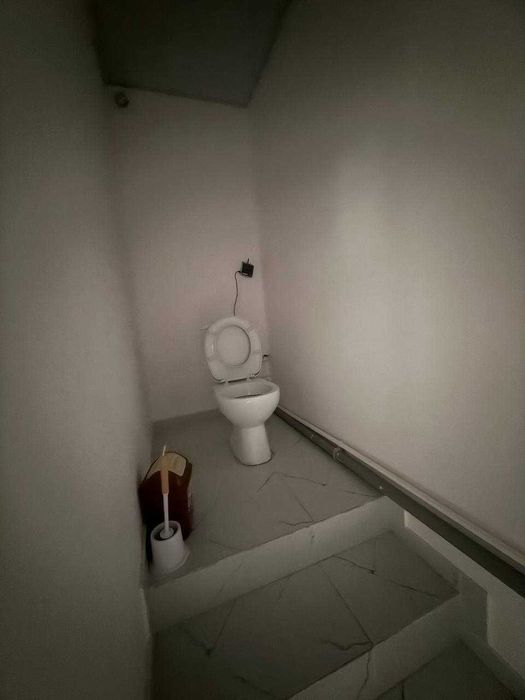 Сдается (ижарага) ком объект в районе Вокзала, ор Саодат