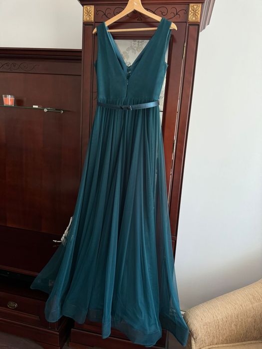 Rochie deosebita, rochie de nașă, soacră, accesoriu fulgi