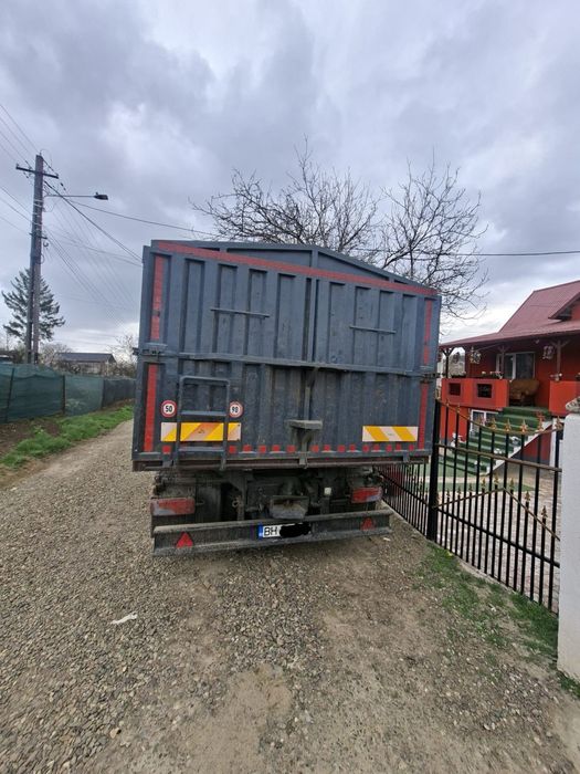 Vand/schimb, auto, utilaje agricole sau vite, oi