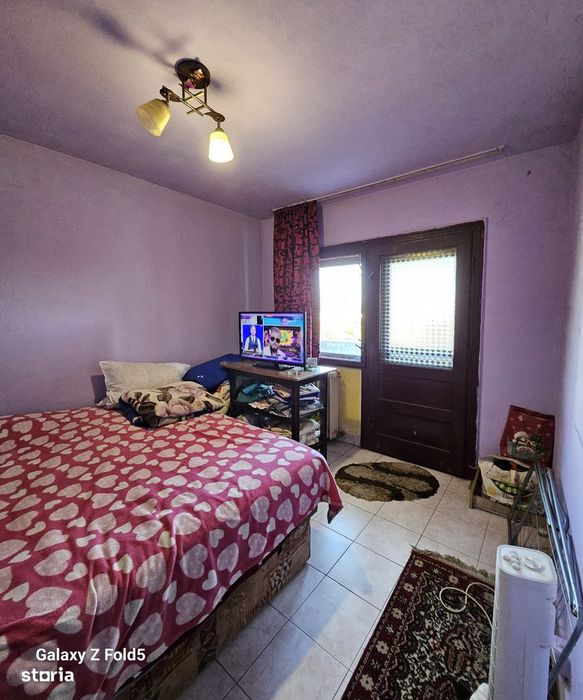 Apartament 2 camere – semidecomandat, Nufărul •