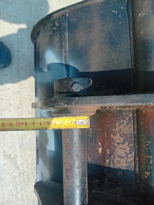 Cupa noua 60.cm miniexcavator 2.5 3 tone